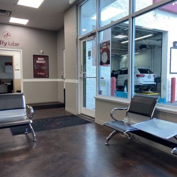 Jiffy Lube - Lobby - Oil Change Stations Near Me - North Salt Lake, Utah Jiffy Lube - Lobby - Oil Change Stations Near Me - North Salt Lake, Utah
