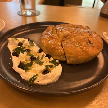 Carpenters Hall - The yummy focaccia app that we ordered!! - New American Near Me - Austin, Texas