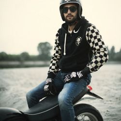 73 Moto