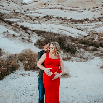 Palos Studio - Maternity shoot - Photographers Near Me