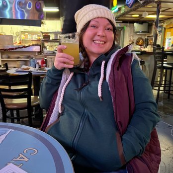 Humpty's Dump Bar and Grill - Enjoying a couple of drinks with some food ordered. Awesome atmosphere and service! - Bars Near Me - Albany, Oregon