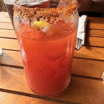 Le Pub Chelsea - Bloody Caesar - Gastropubs Near Me - Chelsea, Quebec