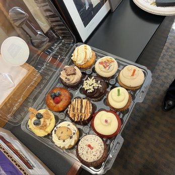Molly's Cupcakes - Bakeries Near Me - New York, New York Molly's Cupcakes - Bakeries Near Me - New York, New York
