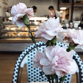 Le Paris Brest Cafe - Patisserie/Cake Shop Near Me - Henderson, Nevada