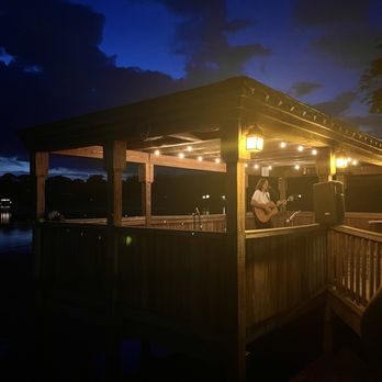 Enzo's on the Lake - Live music on the lake - Italian Near Me - longwood, Florida