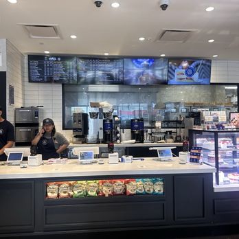 Paris Baguette - Bakeries Near Me - Clifton, New Jersey Paris Baguette - Bakeries Near Me - Clifton, New Jersey