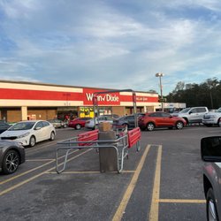 Parking lot. Good bit of people here today.