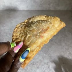 Antojitos BK - Cheese Burger Empanada