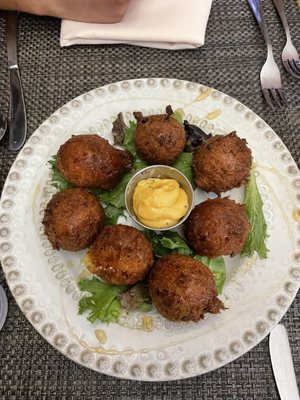 The Palisades Restaurant by null