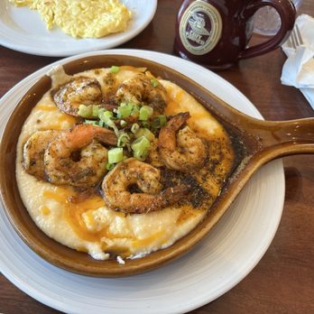 Cozy Corner - Shrimp and grits!! Yum! - Pancakes Near Me - Chicago, Illinois Cozy Corner - Shrimp and grits!! Yum! - Pancakes Near Me - Chicago, Illinois