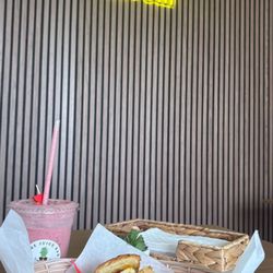 Pure Juice bar - The perfect breakfast combo to get your through your day.