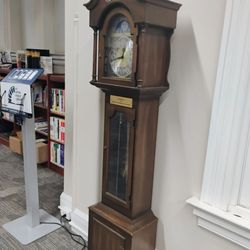 Raymond Public Library