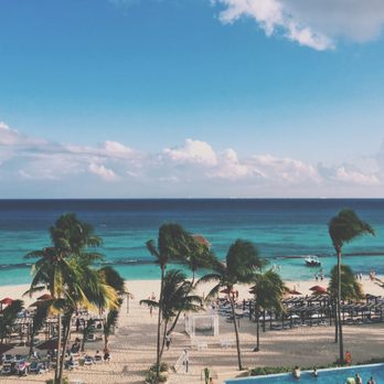 Azul Fives - The view of the beach from the Sky Deck - Resorts Near Me - Playa del Carmen, ROO Azul Fives - The view of the beach from the Sky Deck - Resorts Near Me - Playa del Carmen, ROO