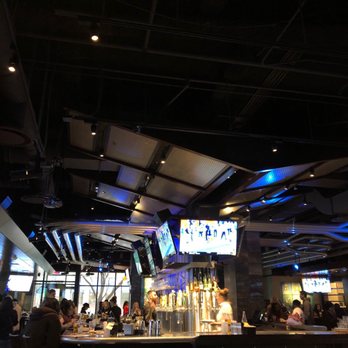Yard House - Bar - New American Near Me - Washington, DC, District of Columbia