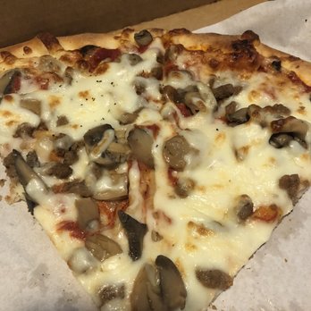 Zeko's Pizzeria - Pizza Near Me - Clearwater, Florida