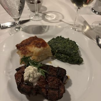 Harris' Restaurant - Filet Mignon with creamed spinach and Scalloped Potatoes - Steakhouses Near Me - San Francisco, California
