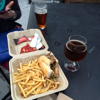 Perry Street Brewing - Breweries Near Me - Spokane, Washington