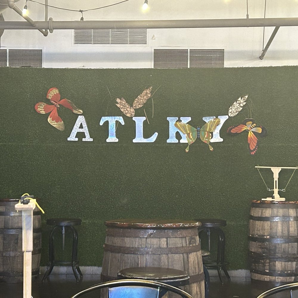 Atlantucky Brewing - Ambiance inside brewery - Beer Bar Near Me - Atlanta, Georgia Atlantucky Brewing - Ambiance inside brewery - Beer Bar Near Me - Atlanta, Georgia