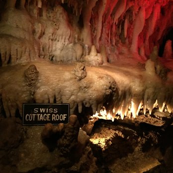 Crystal Lake Cave - Tours Near Me - Dubuque, Iowa