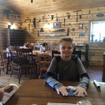 Hitchin Post - The decor was so cute in this place . They had lots of space. Great for families! Or just a place for a great Home cooked meal ! - Diners Near Me - Robinson, Illinois