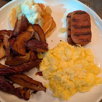 Kona Cafe - Poly platter with liquid eggs, hot lamp home fries, and dessicated spam. - Sushi Bars Near Me - Lake Buena Vista, Florida