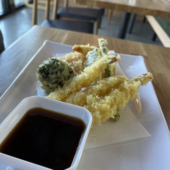 Ozen - Mixed Tempura, warm temperature and too sweet tempura dipping sauce. - Ramen Near Me - Rancho Cucamonga, California Ozen - Mixed Tempura, warm temperature and too sweet tempura dipping sauce. - Ramen Near Me - Rancho Cucamonga, California