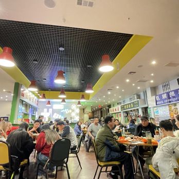 Alice’s Kitchen - Inside - Noodles Near Me - Temple City, California