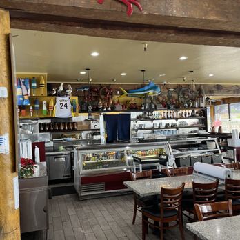 Redondo Beach Crab House - Inside view - Seafood Near Me - Redondo Beach, California Redondo Beach Crab House - Inside view - Seafood Near Me - Redondo Beach, California