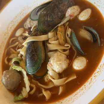 Broth And Bowls - Hot Pot Near Me - Kent, Washington