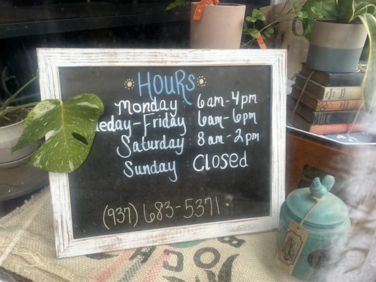 Blu Sky's Café by null