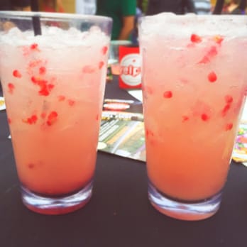ViewHouse Ballpark - Lemonade cocktail! - Breakfast & Brunch Near Me - Denver, Colorado ViewHouse Ballpark - Lemonade cocktail! - Breakfast & Brunch Near Me - Denver, Colorado