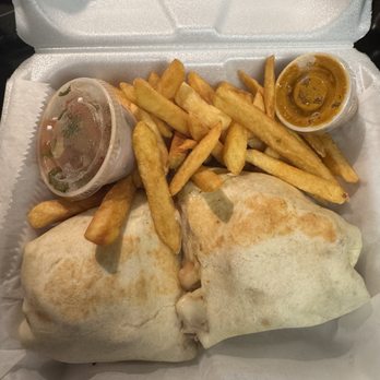 Paradise Cafe - Shrimp burrito - Cuban Near Me - Key West, Florida Paradise Cafe - Shrimp burrito - Cuban Near Me - Key West, Florida