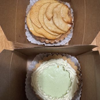 Marie et Cie - French Apple Tart & Key Lime Tart. - Coffee & Tea Near Me - Valley Village, California Marie et Cie - French Apple Tart & Key Lime Tart. - Coffee & Tea Near Me - Valley Village, California