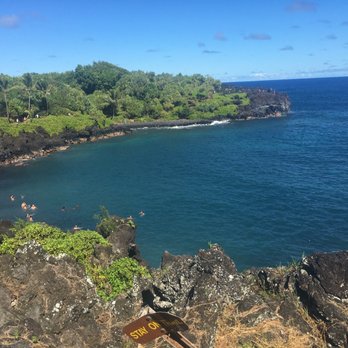 Skyline Hawaii - The shoreline near the black sand beach - Tours Near Me - Kahului, Hawaii