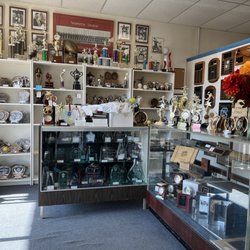 Camper Trophies & Awards - Showroom
