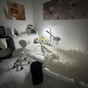 Skin Totale Med Spa - Where the magic happens. - Medical Spas Near Me - Orange, California Skin Totale Med Spa - Where the magic happens. - Medical Spas Near Me - Orange, California