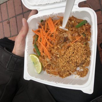 Khob Khun - Pad Thai - Thai Near Me - Portland, Oregon Khob Khun - Pad Thai - Thai Near Me - Portland, Oregon