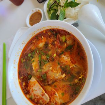 Mai Vietnamese Cuisine - Bun Bo Hue, best in Sonoma County!!! - Vietnamese Near Me - Cotati, California Mai Vietnamese Cuisine - Bun Bo Hue, best in Sonoma County!!! - Vietnamese Near Me - Cotati, California