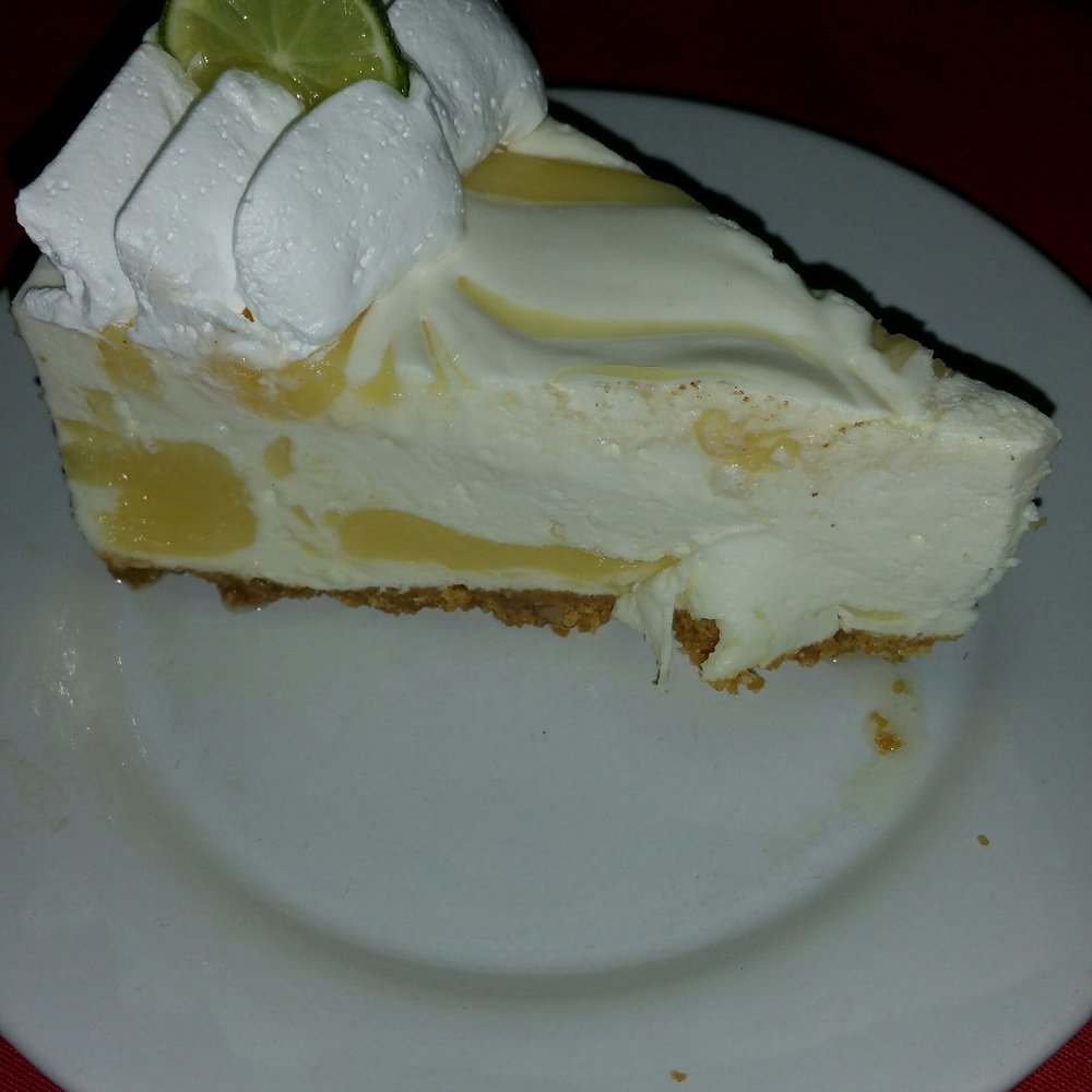 El Gaucho - Lemon pie - not too sweet or tart... Perfect! - Argentine Near Me - Monterrey, NLE El Gaucho - Lemon pie - not too sweet or tart... Perfect! - Argentine Near Me - Monterrey, NLE