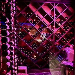 Cappuccino's - Wine room