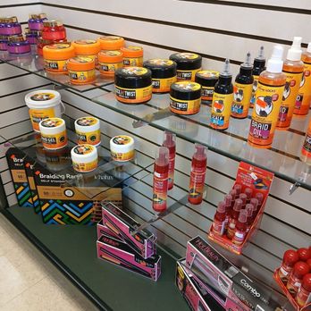 LINDA'S BEAUTY AND BEYOND - Updated February 2026 - 15206 Lemoyne