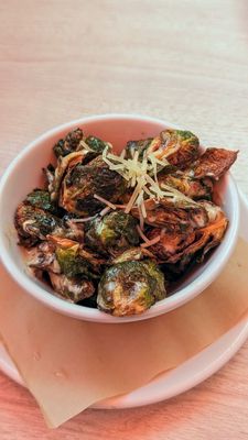 Briar Common Brewery + Eatery by null