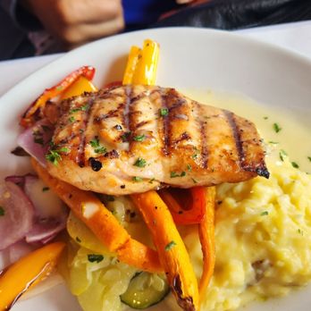 Rusty Scupper - Atlantic Salmon - Seafood Near Me - Baltimore, Maryland