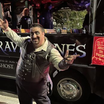 Ghosts & Gravestones - Tour guide - Historical Tours Near Me - Boston, Massachusetts