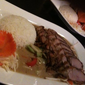 Hoan Kiem - Crispy duck with peanut sauce - Vietnamese Near Me - Berlin, BE