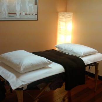 Angela Bell Acupuncture - Acupuncture Treatment Room #2 - Acupuncture Near Me - Cambridge, Massachusetts Angela Bell Acupuncture - Acupuncture Treatment Room #2 - Acupuncture Near Me - Cambridge, Massachusetts