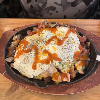 Maria's Brunch - Meatlovers skillet - Breakfast & Brunch Near Me - Metuchen, New Jersey Maria's Brunch - Meatlovers skillet - Breakfast & Brunch Near Me - Metuchen, New Jersey