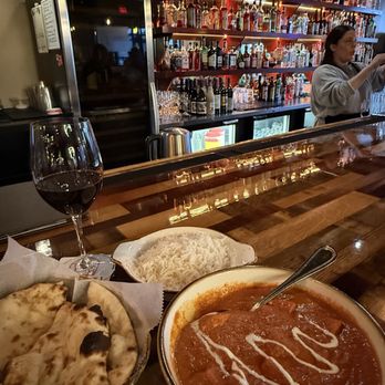 Veedu Indian Kitchen & Lounge - Indian Near Me - Midland, Michigan