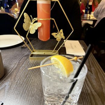 Carro Cafe - Seafood Near Me - Union City, New Jersey