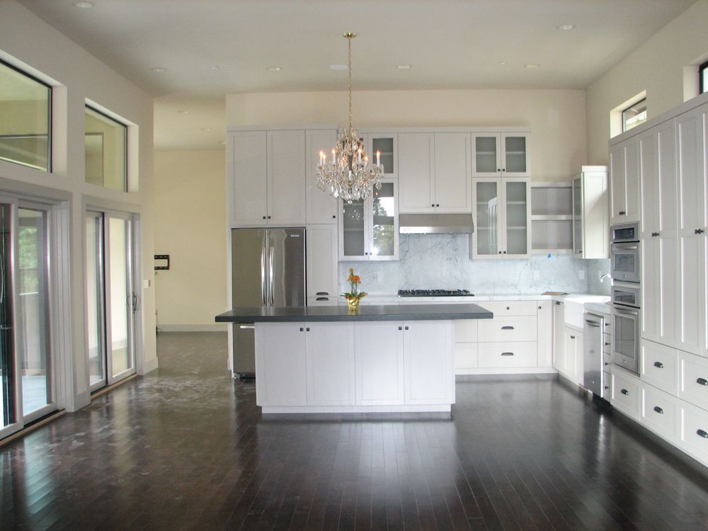 STREAMLINE BUILDERS - Updated January 2026 - 24 Photos - 1111 Campbell ...